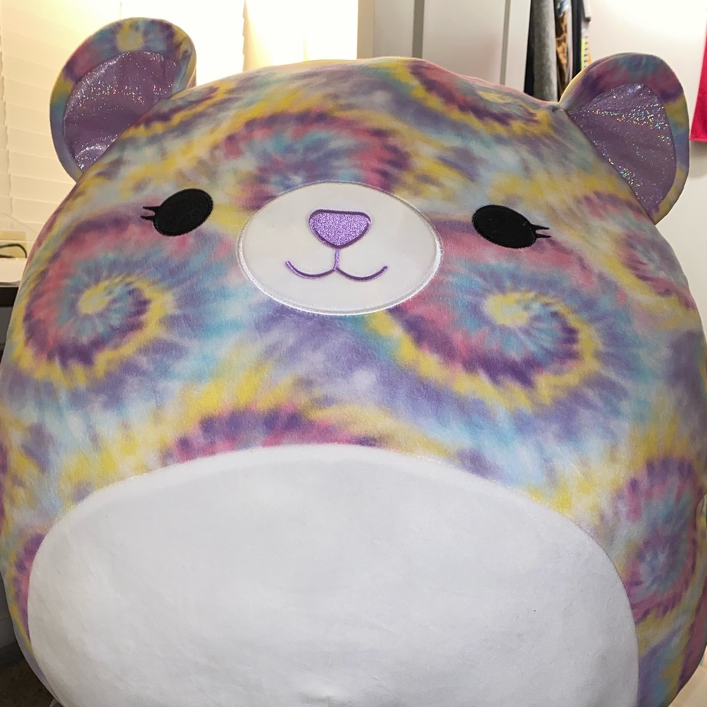 Jonessa 20” squishmallow! very soft great for anyone!